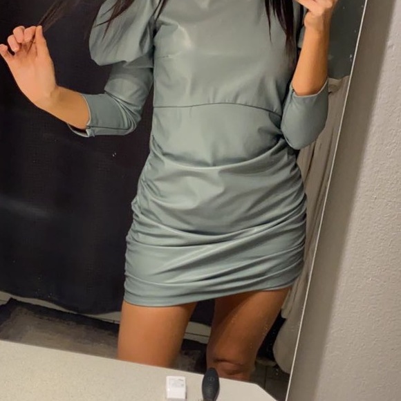 Leather Dress - Picture 4 of 4